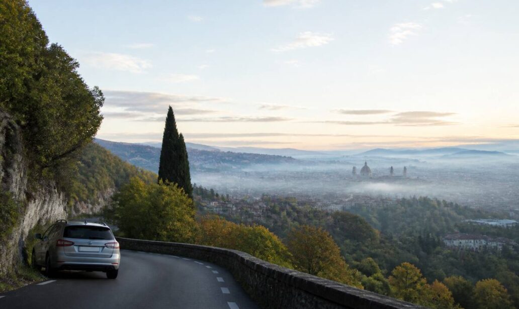 Reisroute door Europa als inspiratie bij het vergelijken van rondreizen